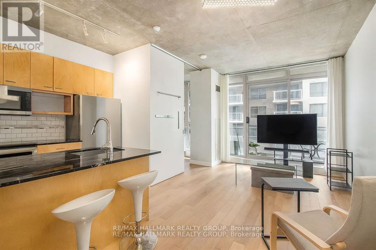 29389733/405-179-george-street/lower-townbyward-market/ottawa/ontario/K1N1J8_7