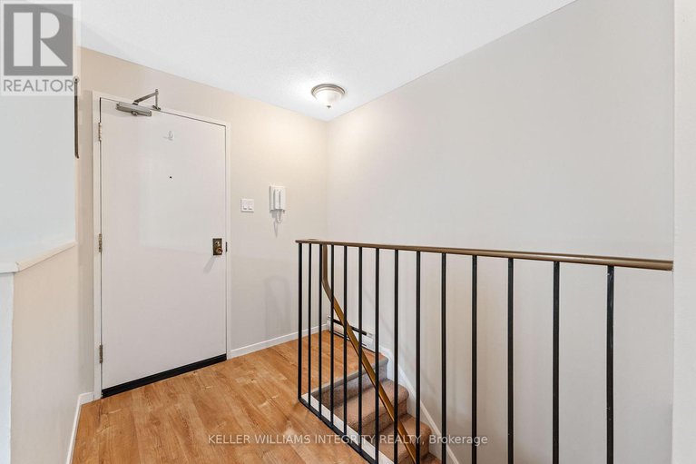 28432501/4-20-sweetbriar-circle/pheasant-run/ottawa/ontario/K2J2K4_3