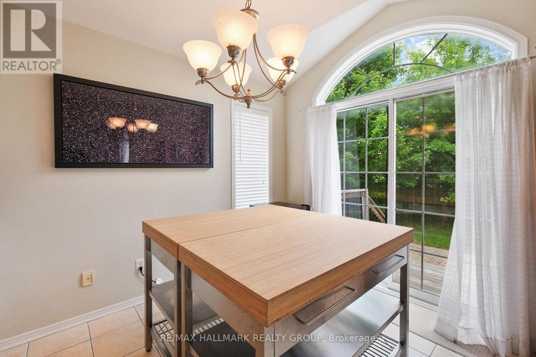 28595258/15-mcpeake-place/morgans-grantsouth-march/ottawa/ontario/K2K3K4_25