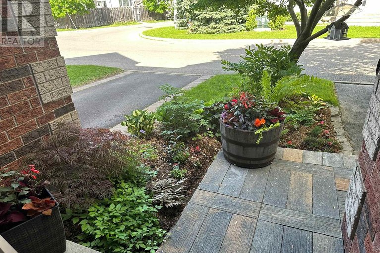 29653715/105-destiny-private/fallingbrookgardenway-south/ottawa/ontario/K4A0K6_4