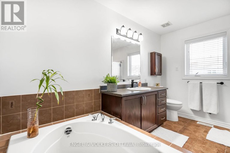 29247647/506-allegro-way/avalon-east/ottawa/ontario/K4A0H6_24