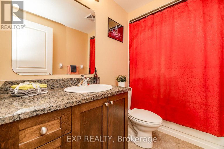 29419267/1111-200-besserer-street/sandy-hill/ottawa/ontario/K1N0A7_14