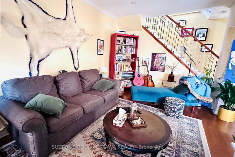 28434012/139-eccles-street/west-centre-town/ottawa/ontario/K1R6S7_16