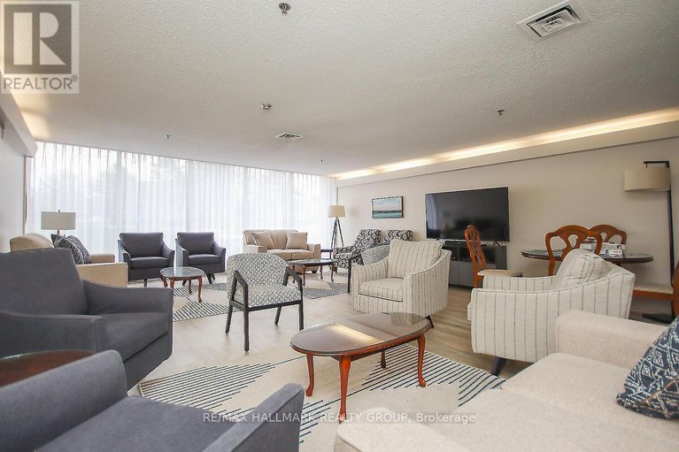 29556858/208-1081-ambleside-drive/woodroffe/ottawa/ontario/K2B8C8_34