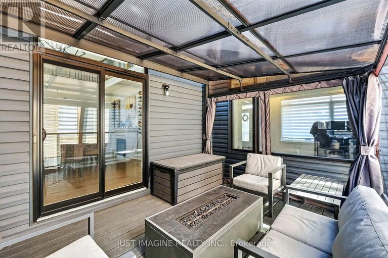 29583767/32-edenbridge-court/mer-bleuebradley-estatesanderson-park/ottawa/ontario/K1W0P1_50