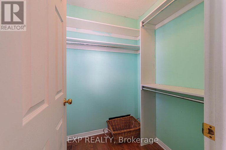 29419104/77-berrigan-drive/longfields/ottawa/ontario/K2J4V6_23