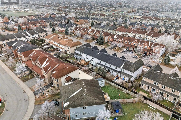 29206239/266-sorento-street/strandherd/ottawa/ontario/K2J0B4_28