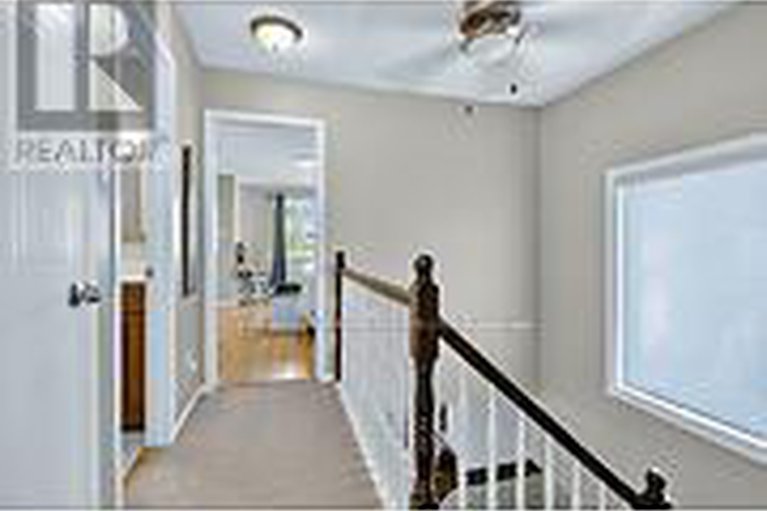 28946119/108-landover-crescent/emerald-meadowstrailwest/ottawa/ontario/K2M2W4_23