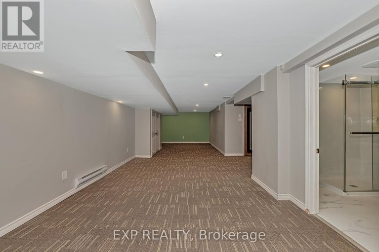28756282/936-blythdale-road/mckellar-heightsglabar-park/ottawa/ontario/K2A3N6_22