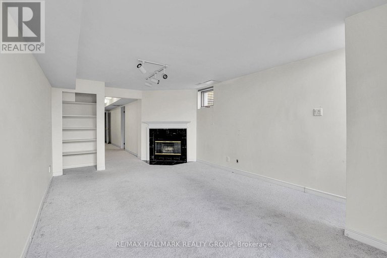 28244394/303-sherwood-drive/civic-hospital/ottawa/ontario/K1Y3W7_29