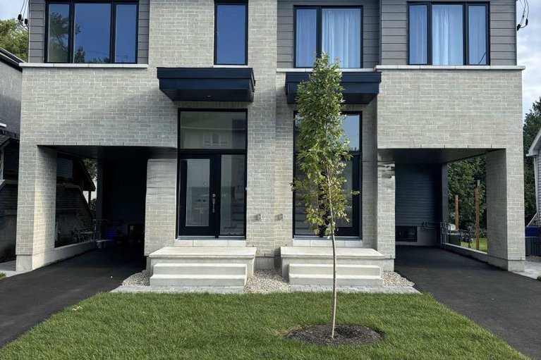 28348901/183-columbus-avenue/overbrookcastle-heights/ottawa/ontario/K1K1P7_1