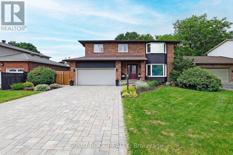 29419205/26-paula-crescent/sheahan-estatestrend-village/ottawa/ontario/K2H9A4_2