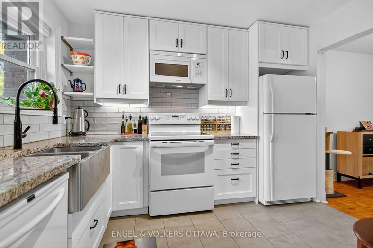 29036686/910-dynes-road/carleton-square/ottawa/ontario/K2C0G8_7