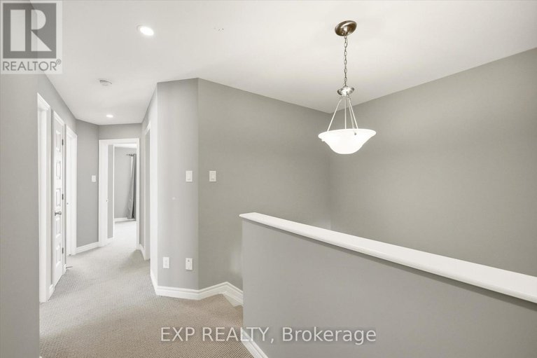 29388887/647-petrichor-crescent/avalon-west/ottawa/ontario/K4A0Y4_21