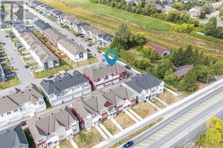 28843088/834-bascule-place/btwn-franktown-rd-fallowfield-rd/ottawa/ontario/K0A2Z0_23