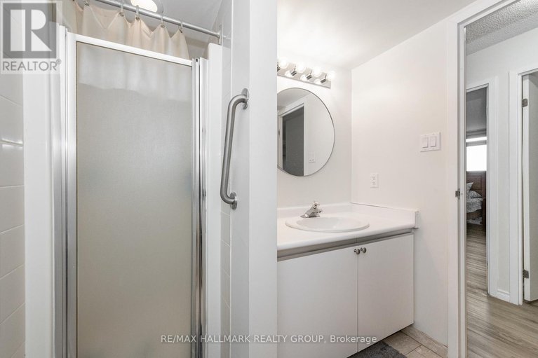 29437615/1009-1025-grenon-avenue/fairfield-heights/ottawa/ontario/K2B8S5_24