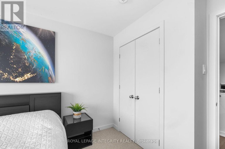 29577607/641-odyssey-way/leitrim/ottawa/ontario/K1T0T5_26