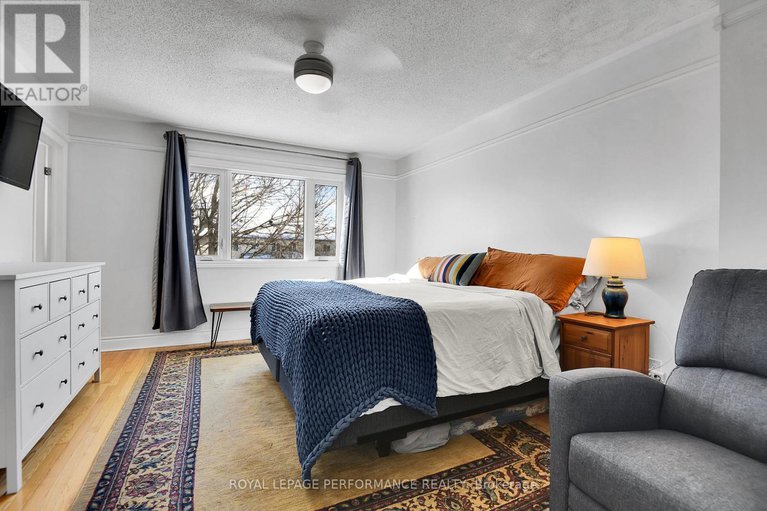 29392513/710-hancock-crescent/fallingbrookridgemount/ottawa/ontario/K4A3M9_16