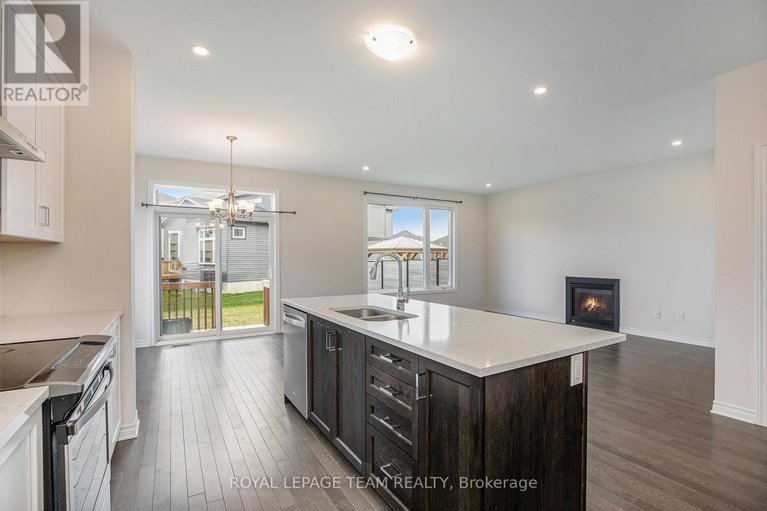 29111115/521-kindred-crescent/north-grenville-twp-kemptville-south/north-grenville/ontario/K0G1J0_8