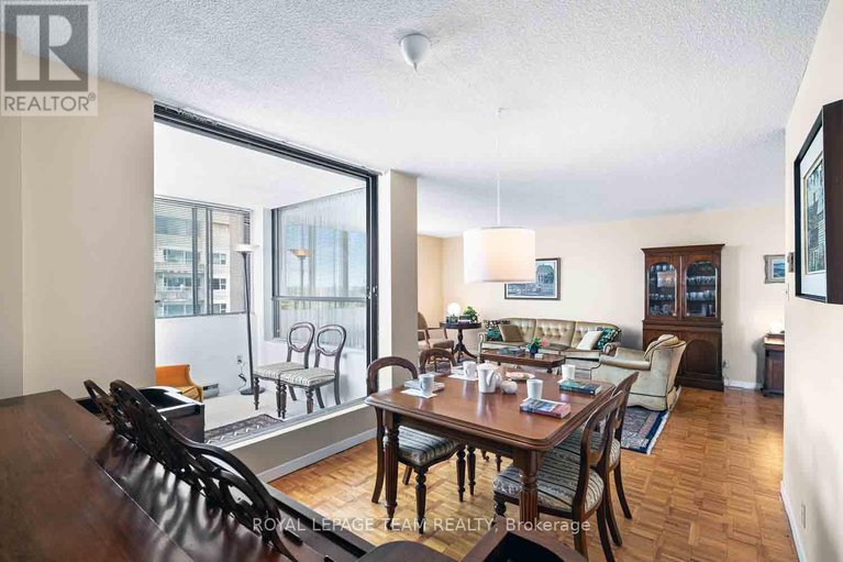28499286/804-40-arthur-street/west-centre-town/ottawa/ontario/K1R7T5_16