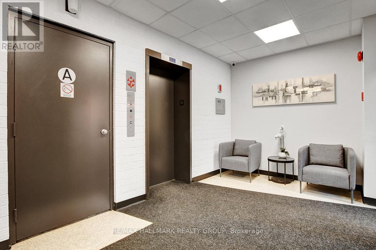 28859548/504-222-guigues-avenue/lower-townbyward-market/ottawa/ontario/K1N5J2_4