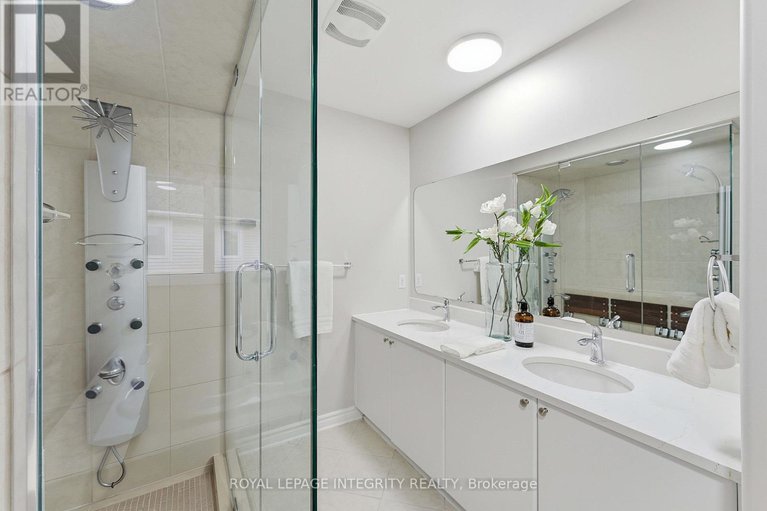 29145145/607-devonwood-circle/blossom-parkkemp-parkfindlay-creek/ottawa/ontario/K1T4E6_30