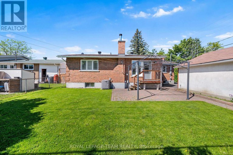 28939974/3-millbrook-crescent/city-viewskylinefisher-heightsparkwood-hills/ottawa/ontario/K2E5B6_45