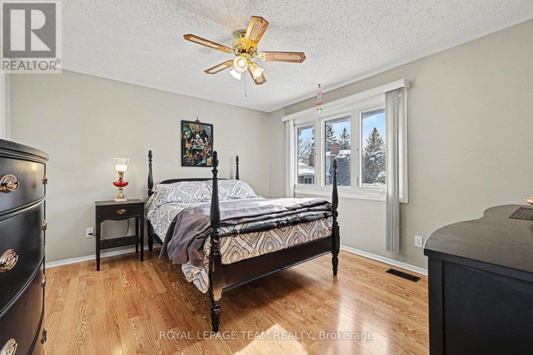 29398445/36-butterfield-road/munster/ottawa/ontario/K0A3P0_27