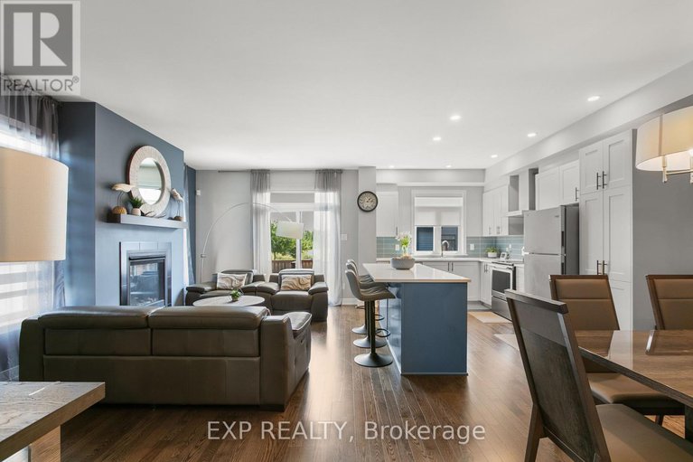 28567081/335-joshua-street/mer-bleuebradley-estatesanderson-park/ottawa/ontario/K1W0N7_10