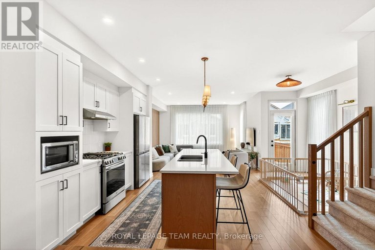 29663243/1009-acoustic-way/riverside-southgloucester-glen/ottawa/ontario/K4M0L6_8