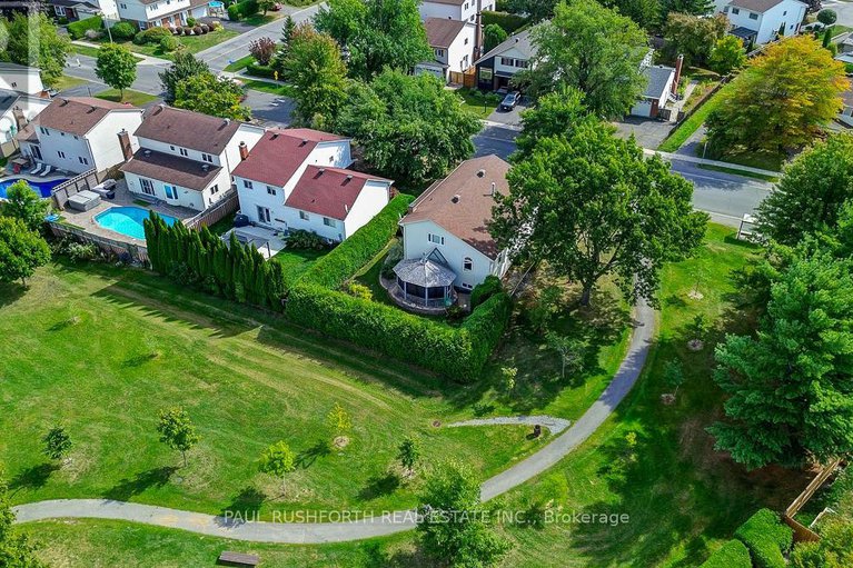 28886190/6351-viseneau-drive/chateauneuf/ottawa/ontario/K1C2G8_30