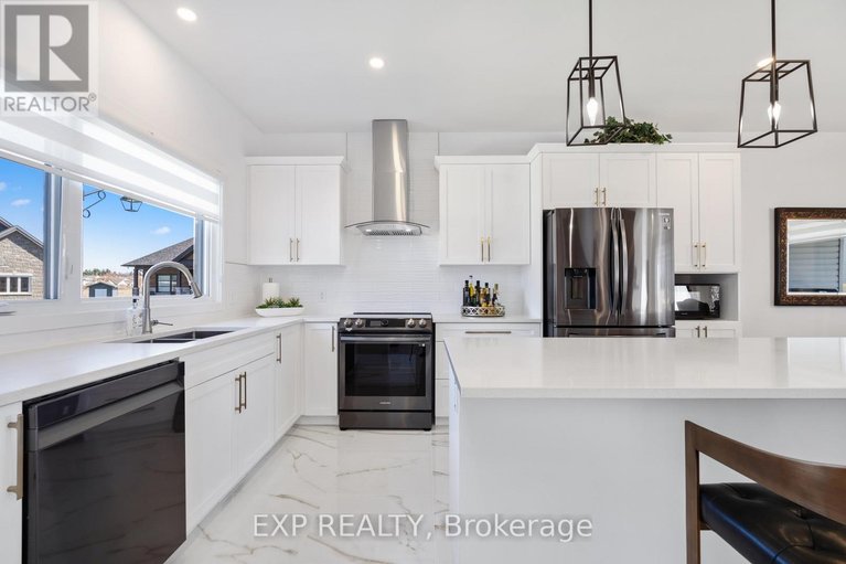 29672533/633-cobalt-street/clarencerockland-twp/clarence-rockland/ontario/K4K0L7_10