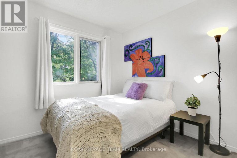 28809453/75-inverary-drive/morgans-grantsouth-march/ottawa/ontario/K2K2S1_23