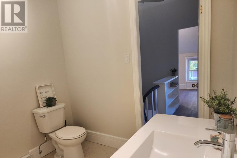 28979025/12-oak-street/lancaster/south-glengarry/ontario/K0C1N0_22