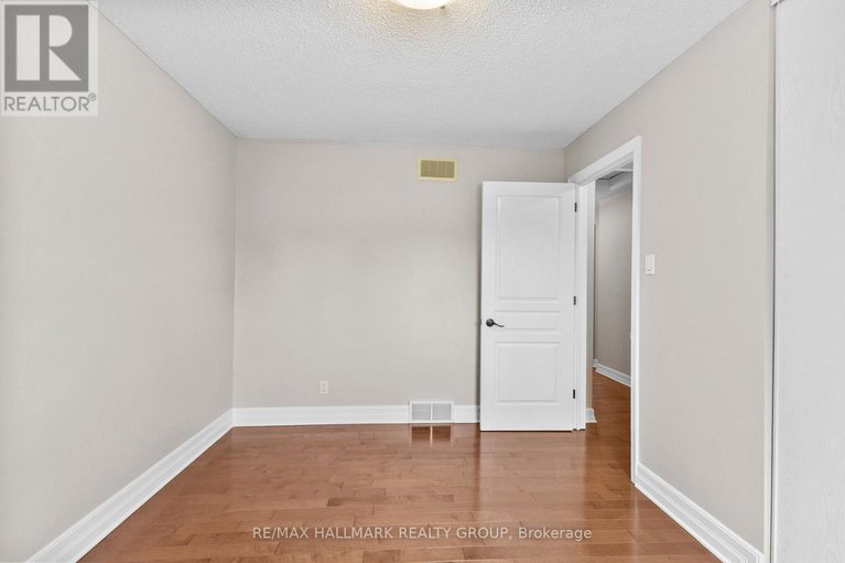 28971567/30-lillico-drive/hunt-club/ottawa/ontario/K1V9L6_32