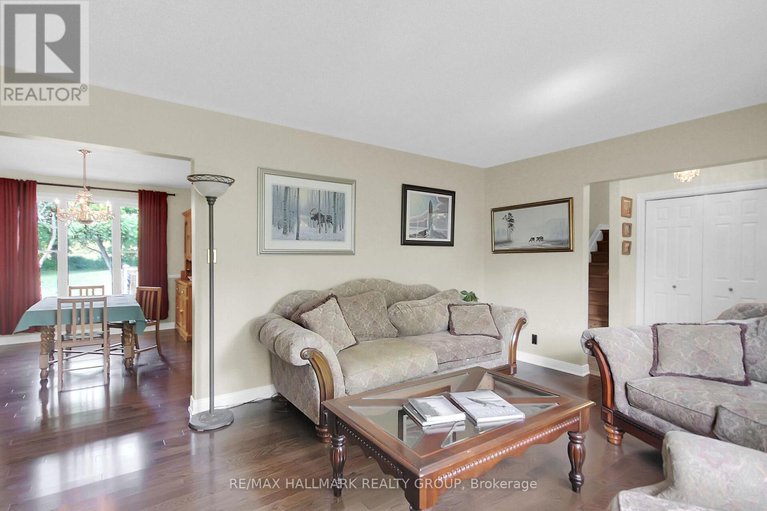28543028/6942-gallagher-road/rideau-twp-s-of-reg-rd-6-w-of-mccordick-rd/ottawa/ontario/K0A2T0_21