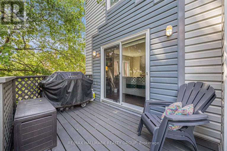 28525097/13-817-high-street/britannia-heights/ottawa/ontario/K2B6C3_20