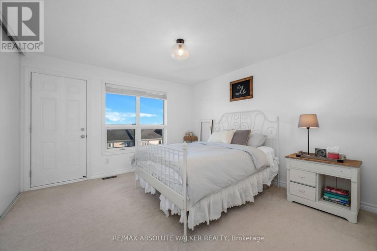 29652347/32-633-lakeridge-drive/avalon-east/ottawa/ontario/K4A0H4_16