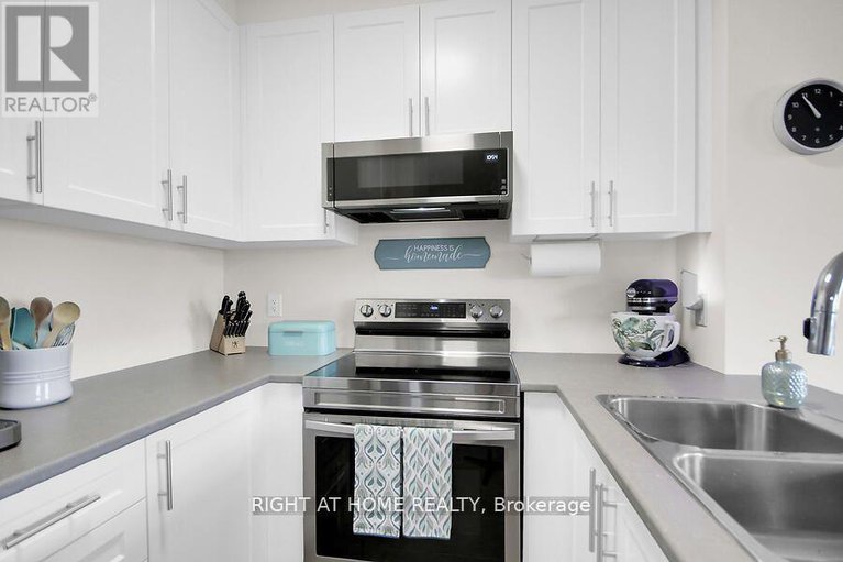 28995179/507-radiant-private/emerald-meadowstrailwest/ottawa/ontario/K2M0M9_16
