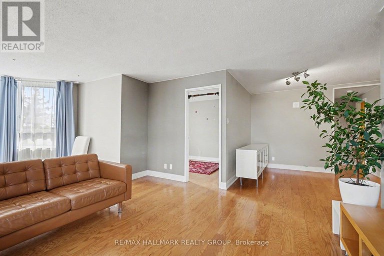 29455645/616-80-sandcastle-drive/leslie-park/ottawa/ontario/K2H9E7_8