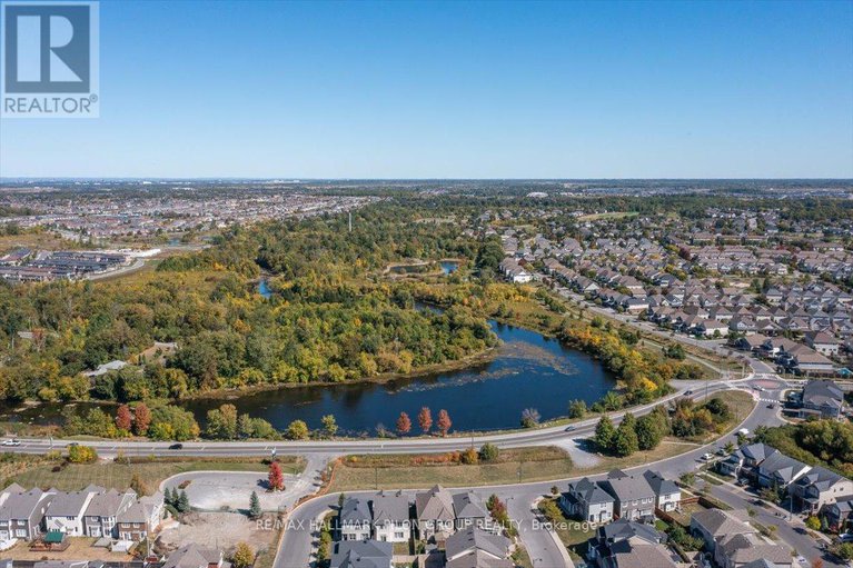 28899782/3438-river-run-avenue/half-moon-bay/ottawa/ontario/K2J0R5_28