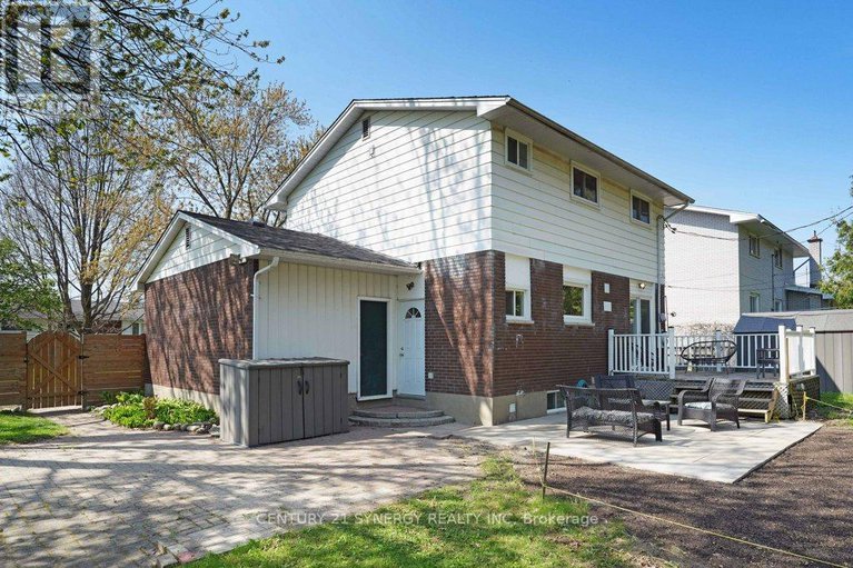 28306161/2522-needham-crescent/brookfield-gardens/ottawa/ontario/K1V6K2_28