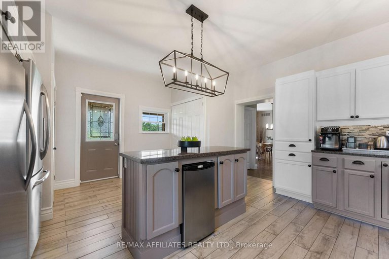 28533725/2543-county-12-road/north-stormont-finch-twp/north-stormont/ontario/K0C1G0_14