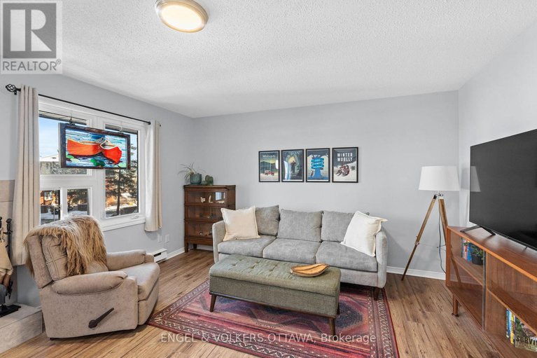 29320803/212-12-terrace-drive/westcliffe-estates/ottawa/ontario/K2H9J3_13