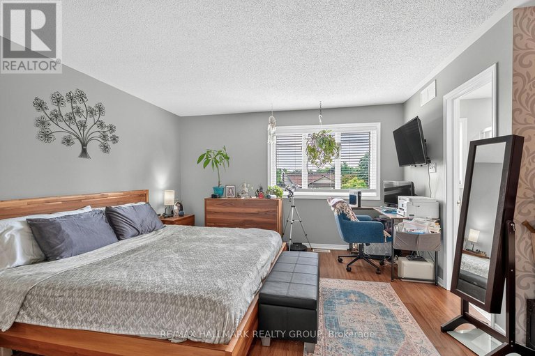 28702386/6212-arbourwood-drive/chapel-hill/ottawa/ontario/K1C7L6_18