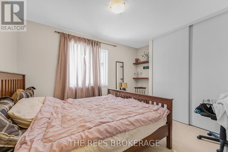 29154680/97-black-bear-way/stittsville-south/ottawa/ontario/K2S2G6_20