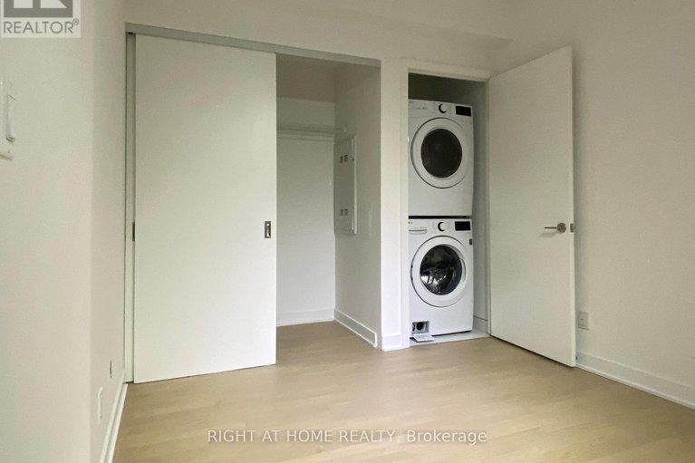 29131589/708-203-catherine-st-street/ottawa-centre/ottawa/ontario/K2P1J5_16