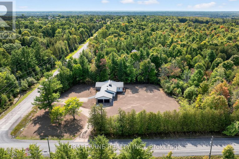 28849107/135-manion-road/huntley-ward-south-west/ottawa/ontario/K0A1L0_37