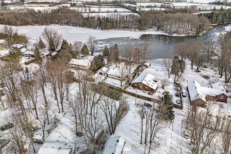 29160028/248-borden-road/mississippi-mills-ramsay-twp/mississippi-mills/ontario/K7C3P1_3