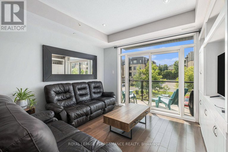 28485160/203-140-montblanc-pvt/convent-glen-north/ottawa/ontario/K1C0B3_8